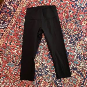 Cropped Lululemon leggings